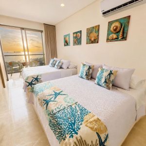 Apartasuit 4 huespedes+vista al mar 36 metros